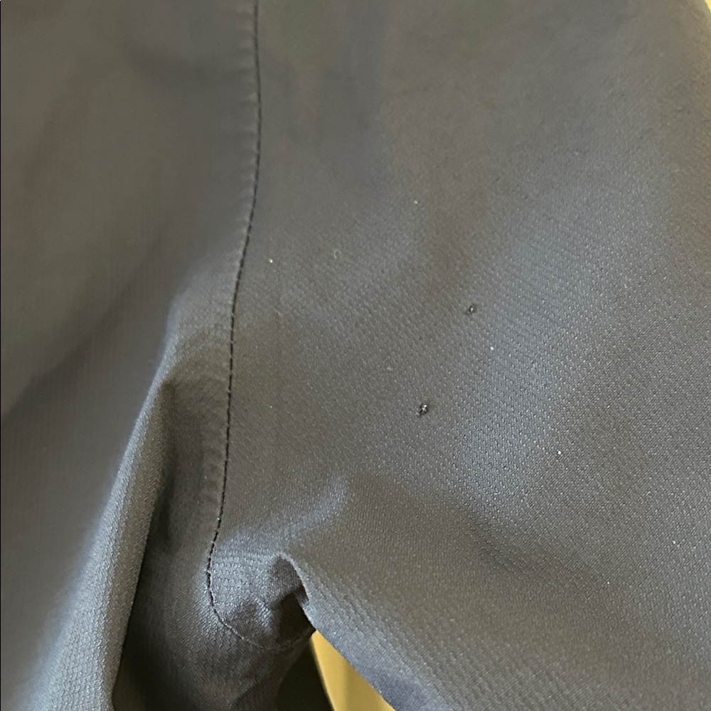 The North Face Girls Rain Jacket - Picture 9 of 9